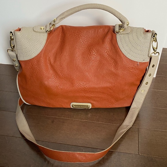 Steve Madden crossbody purse - Picture 2 of 3